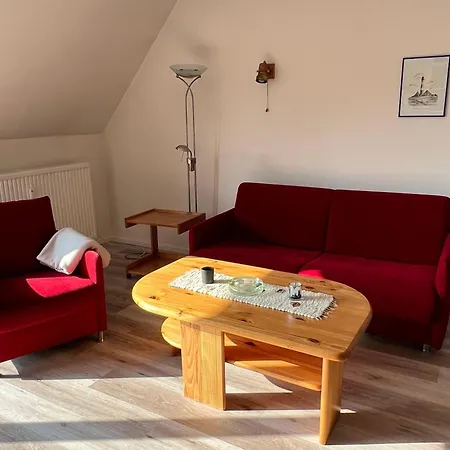 App-am-stillen-dorf-73-qm *