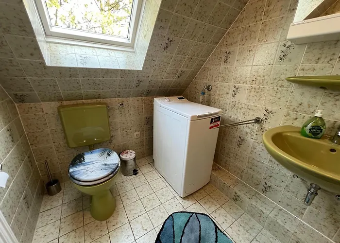 App-am-stillen-dorf-73-qm